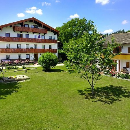 Ferienwohnungen Loisenhof Gstadt am Chiemsee Luaran gambar
