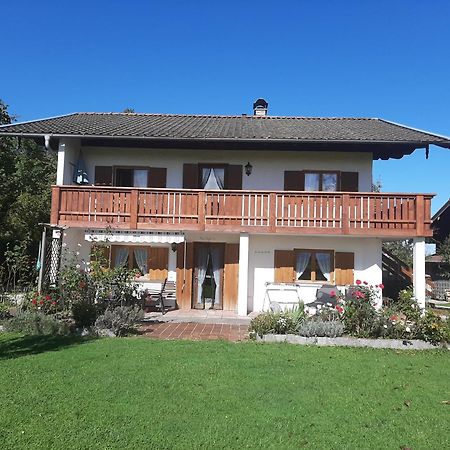 Ferienwohnungen Loisenhof Gstadt am Chiemsee Luaran gambar